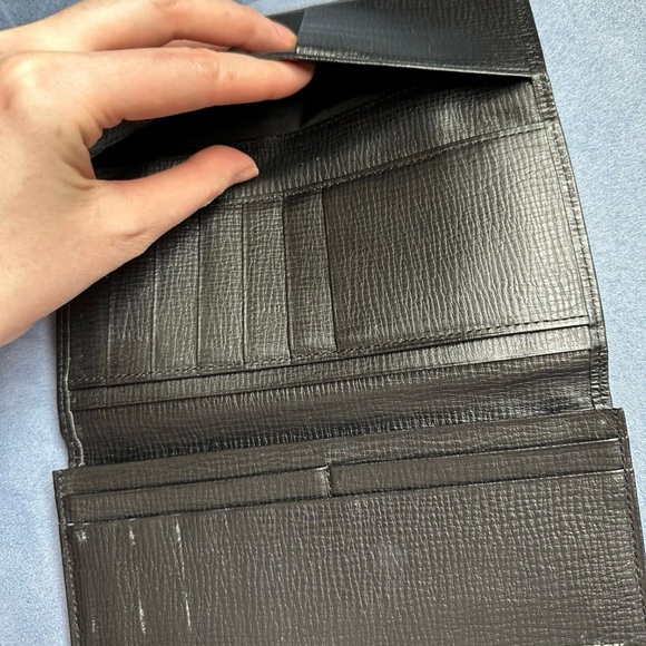 Burberry Black Long Wallet - Picture 6 of 10